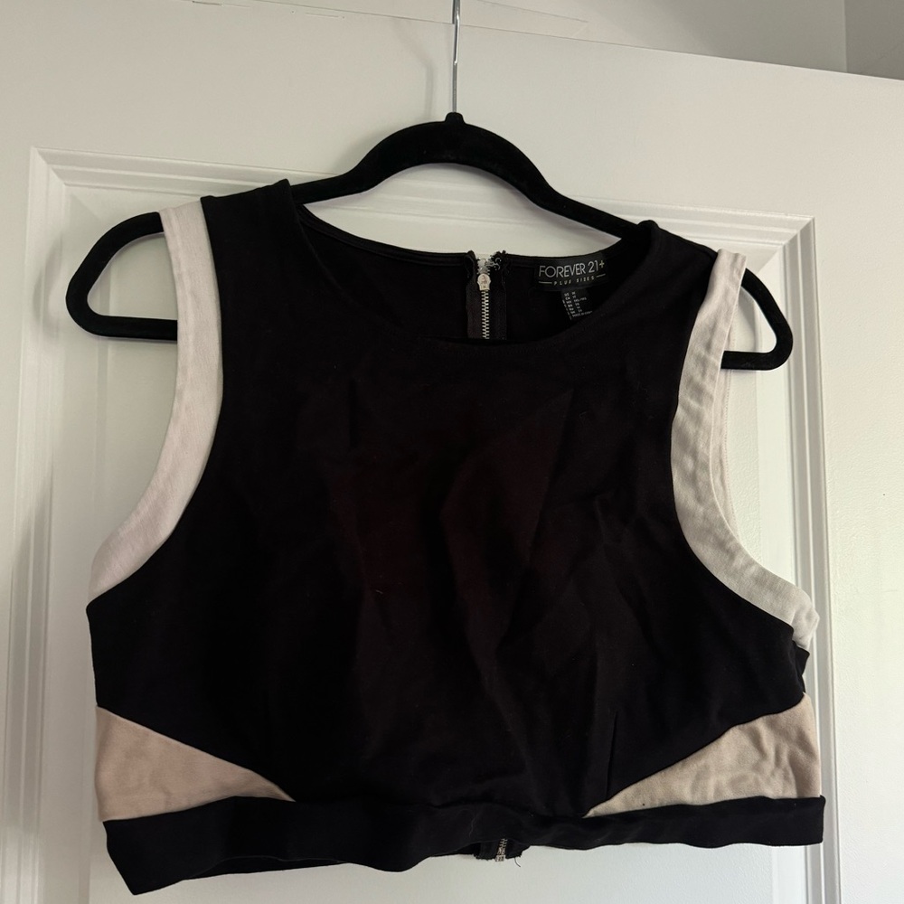 Plus Size Forever 21 Sleeveless Crop Top in 1X